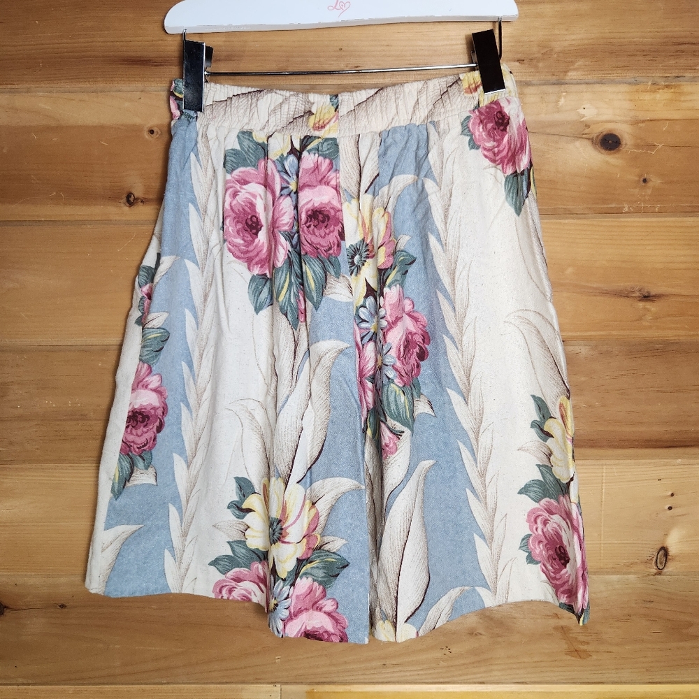 Vintage Karen Kane Silk Floral Shorts High Waist Wide Leg Womens 8 80s 90s USA